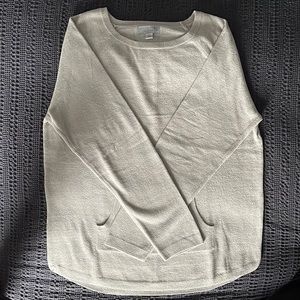 Women’s Barefoot Dreams sweater